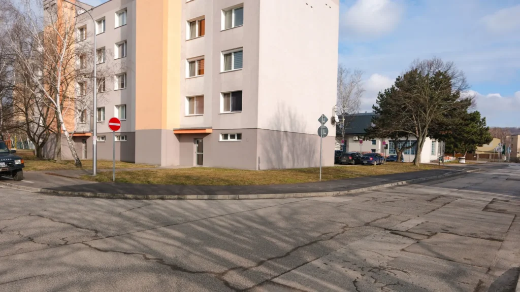 Modernizácia chodníkov v centre Stupavy a Mástu