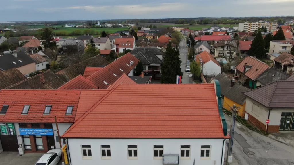 Rekonštrukcia Obecného domu v Máste