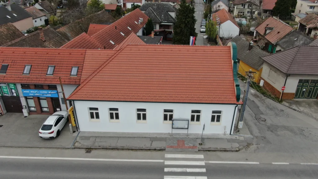 Rekonštrukcia Obecného domu v Máste